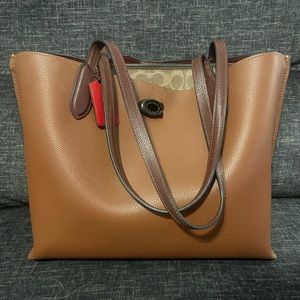 Coach Willow Tote Leather Handbag